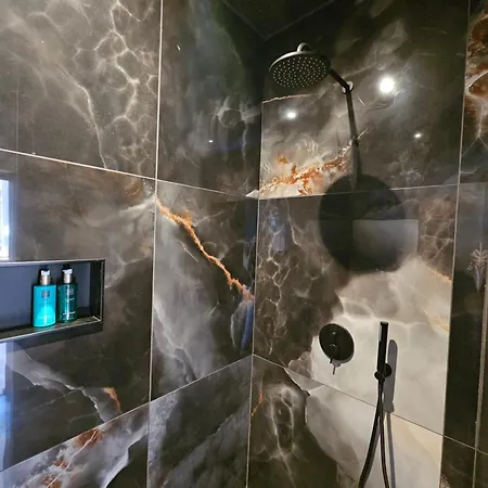 La Du Clos Normand Les Petites Dalles - *